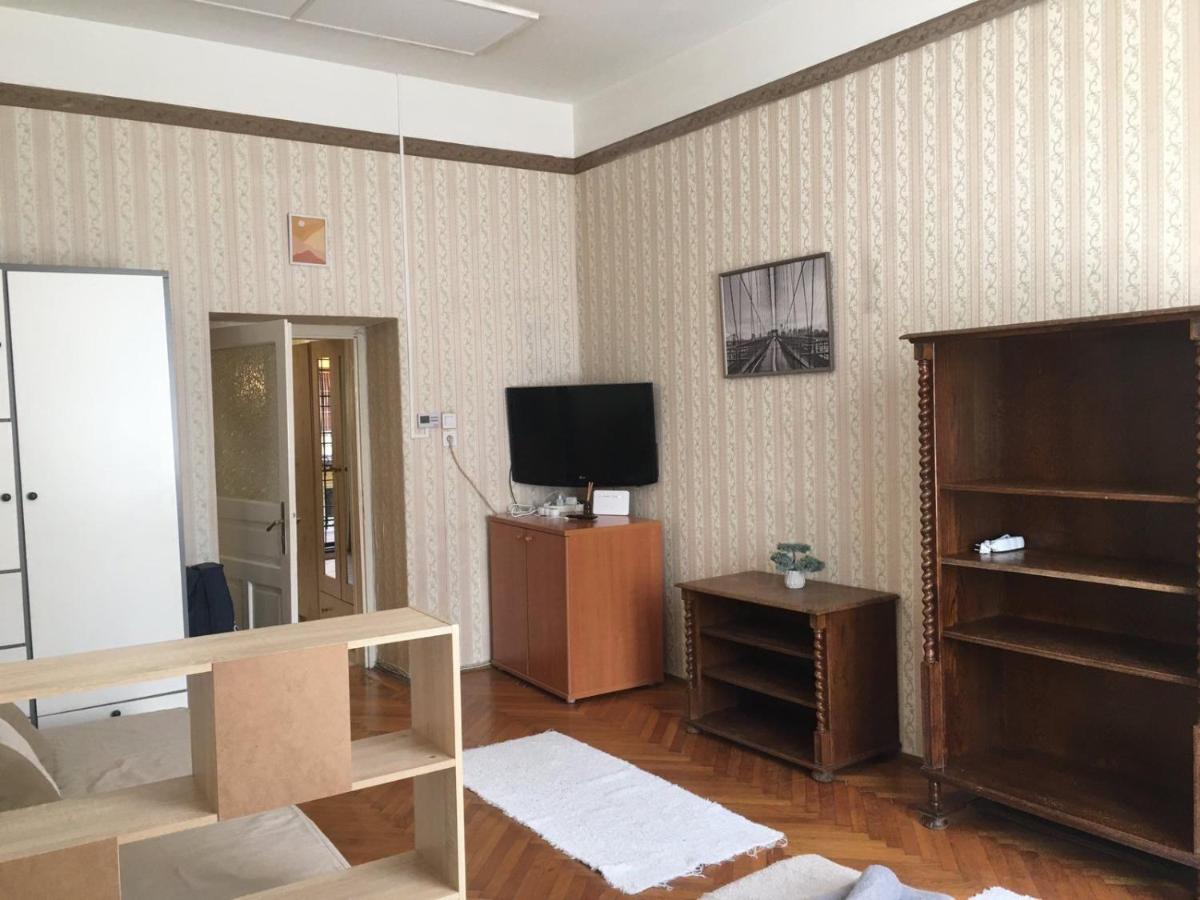 Cozy Flat At Stadionok M Station 布达佩斯 外观 照片